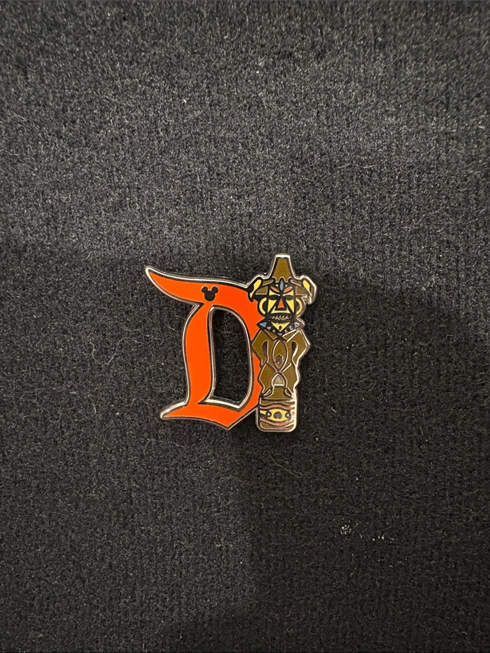 2019 Disneyland Hidden Mickey D Enchanted Tiki Room Disney Pin